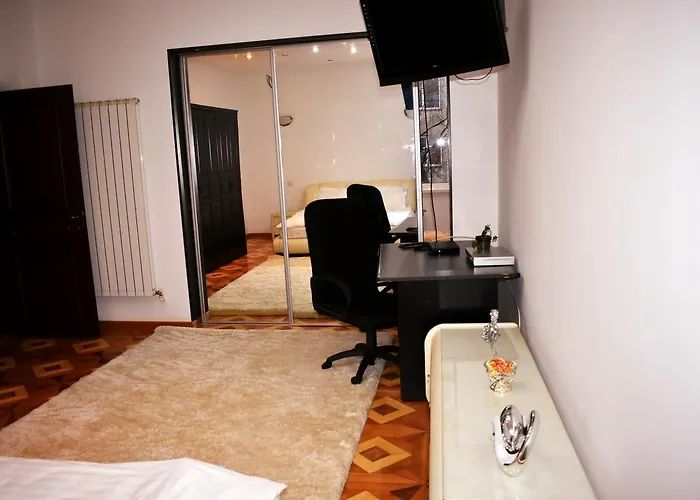 Grand Sala Palatului Apartament Bucureşti